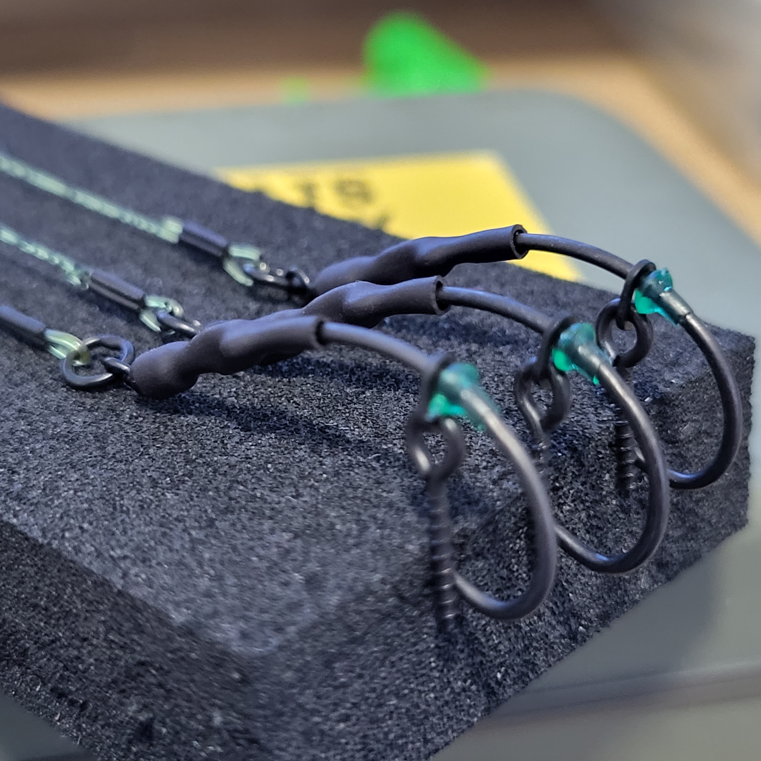 ronnie spinner rig ready tied carp rig close up